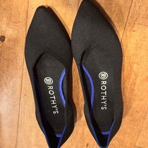 Rothy’s Black Knit Fabric Shoes
